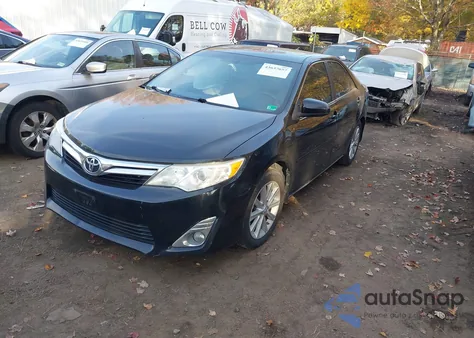 2013 Toyota Camry Xle V6 z USA, uszkodzony, nr VIN 4T1BK1FK3DU534556